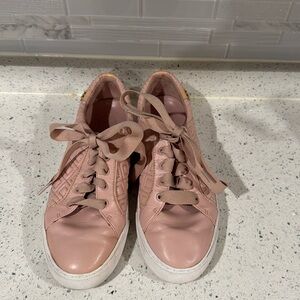 Tory Burch quilted tennis shoes